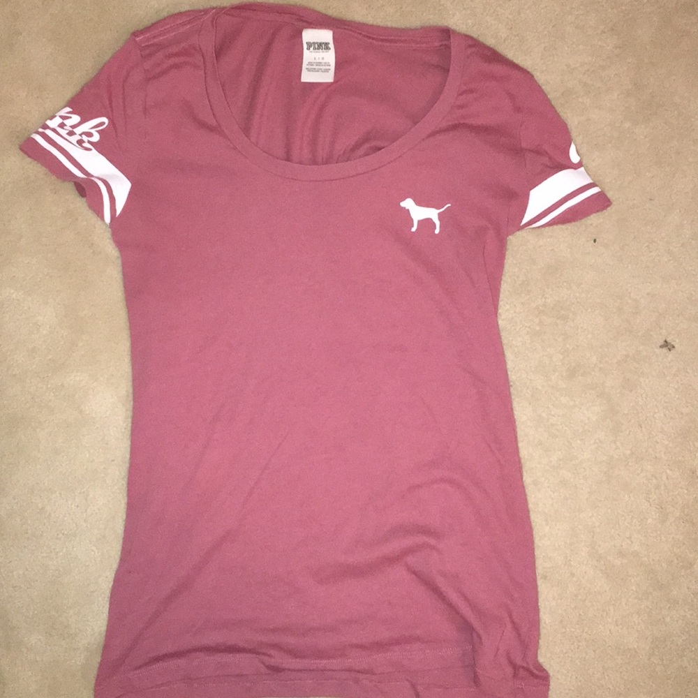 Pink scoop neck t shirt!